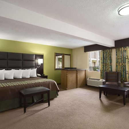 Days Inn By Wyndham Dallas Ирвинг Экстерьер фото