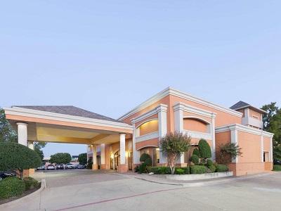 Days Inn By Wyndham Dallas Ирвинг Экстерьер фото