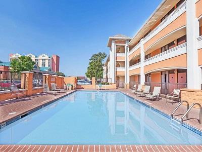 Days Inn By Wyndham Dallas Ирвинг Экстерьер фото