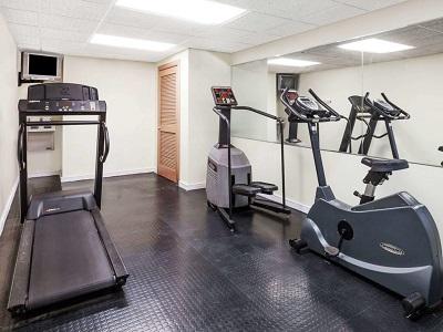 Days Inn By Wyndham Dallas Ирвинг Экстерьер фото
