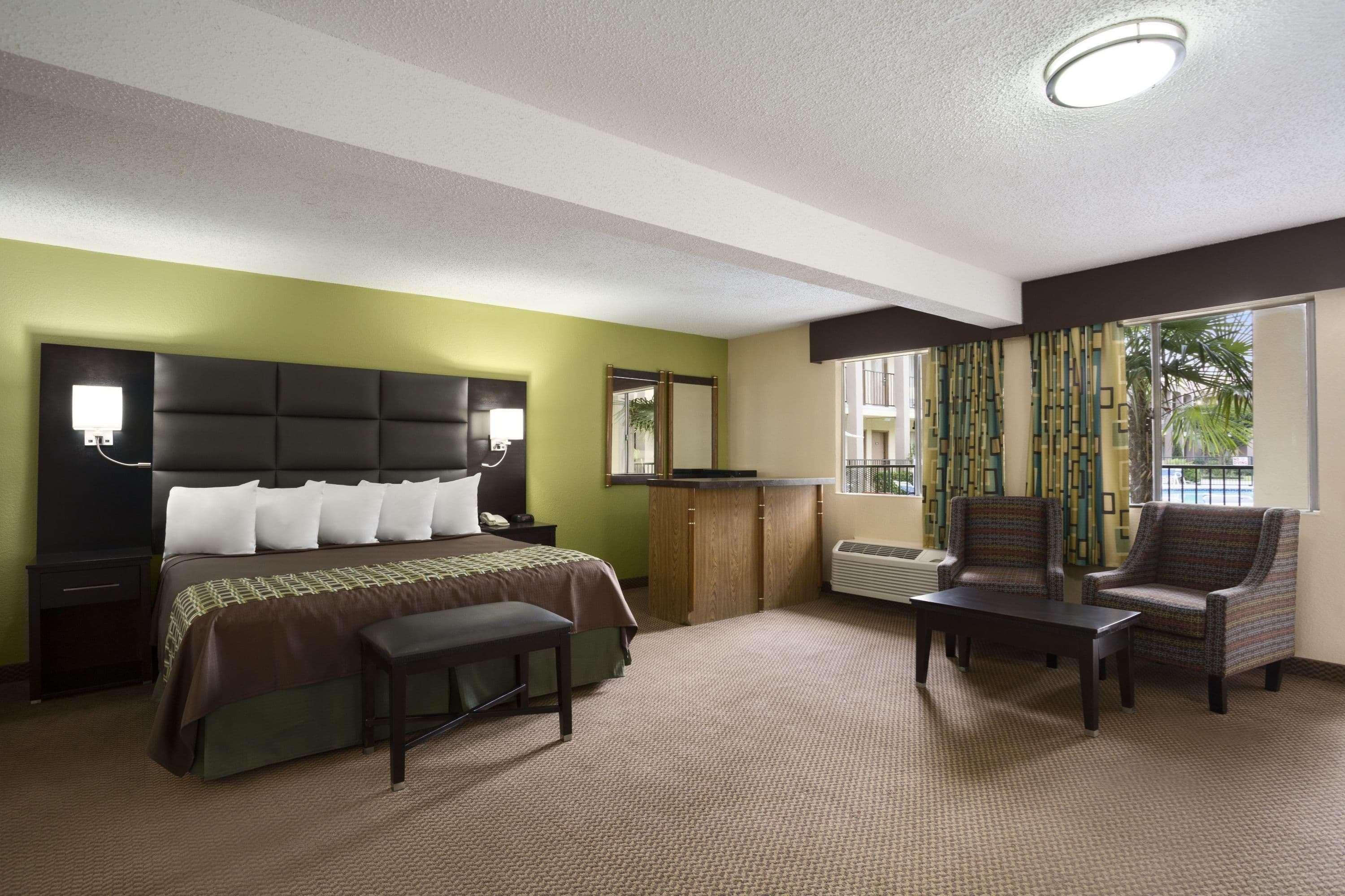 Days Inn By Wyndham Dallas Ирвинг Экстерьер фото