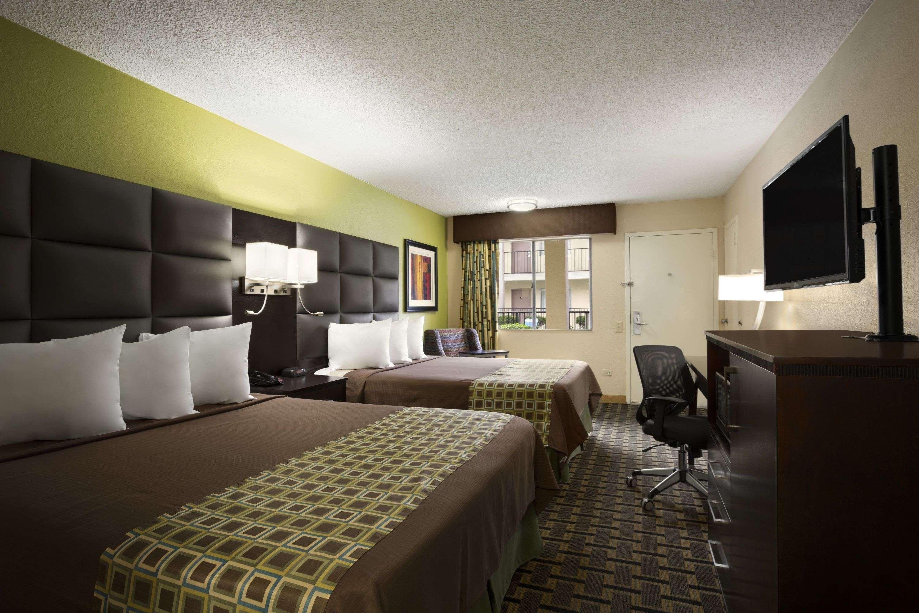 Days Inn By Wyndham Dallas Ирвинг Экстерьер фото